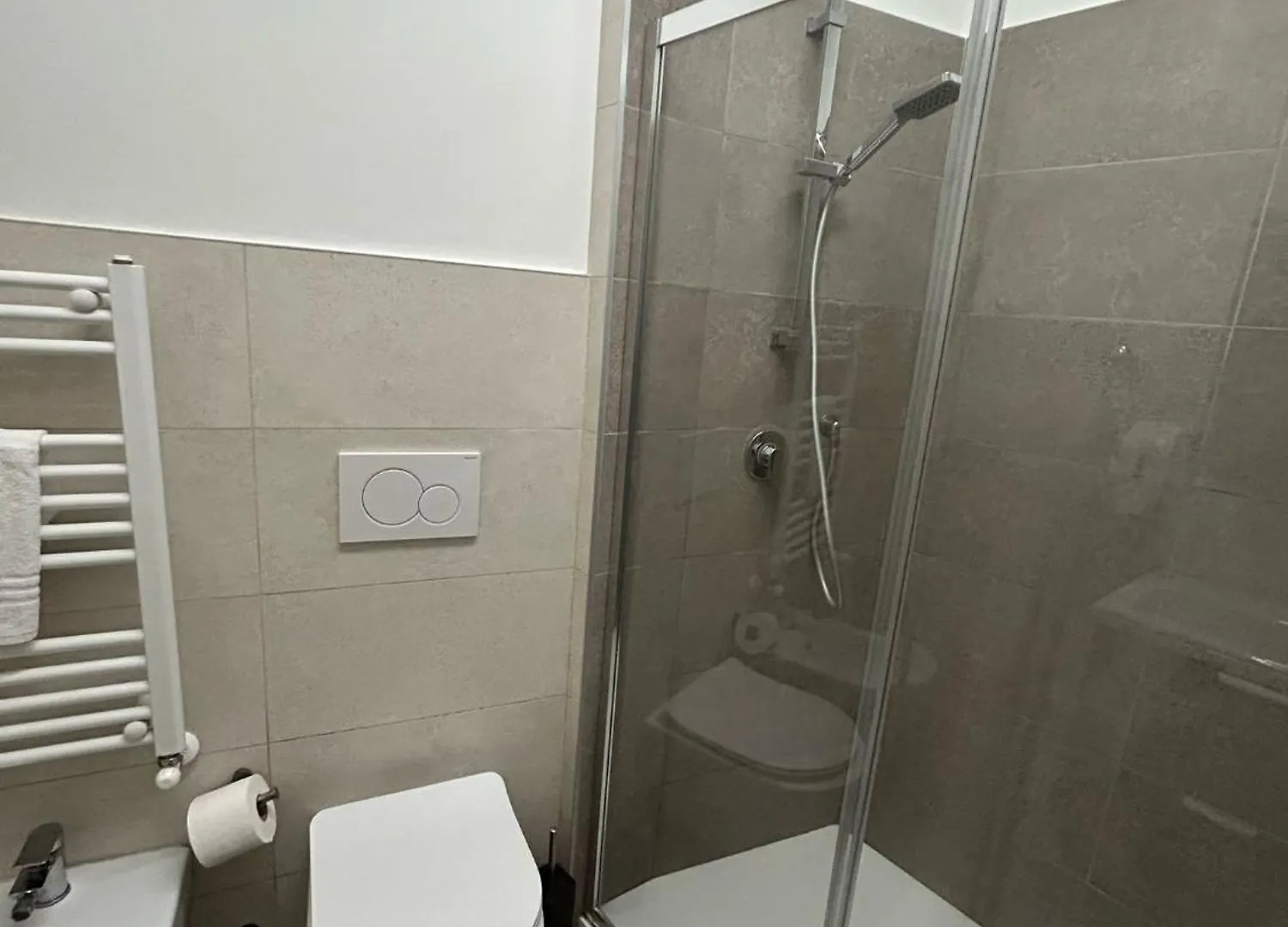 Parea House 5 Apartment Milan