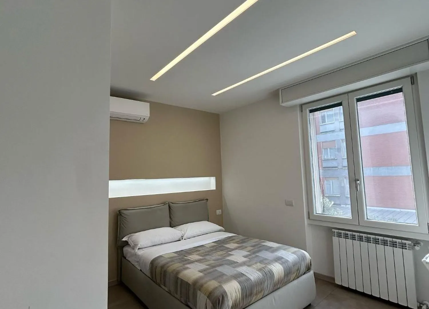 Parea House 5 Apartment Milan 0*,  Italy